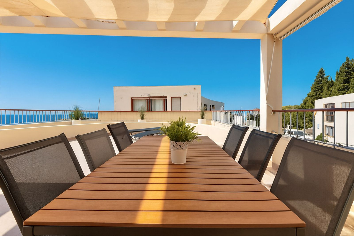3 Bed Apartment for sale in Altos De Los Monteros Costa Del Sol, Málaga, Spain
