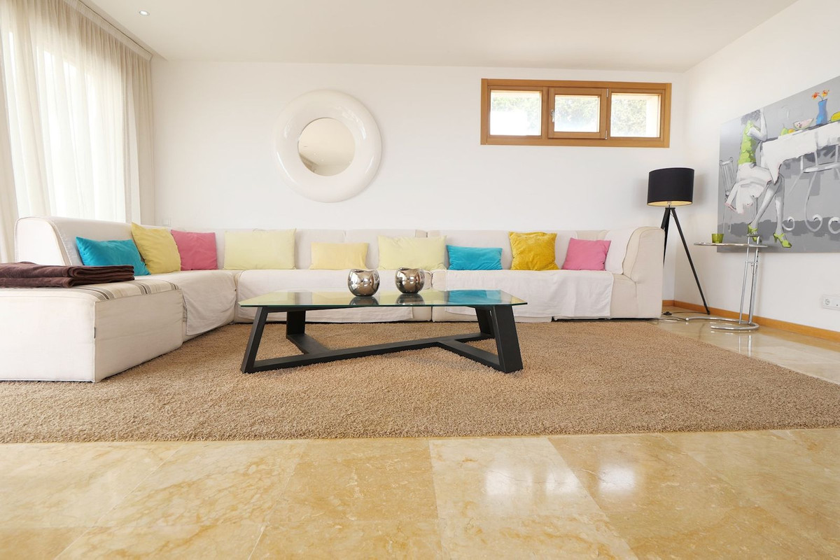 3 Bed Apartment for sale in Altos De Los Monteros Costa Del Sol, Málaga, Spain
