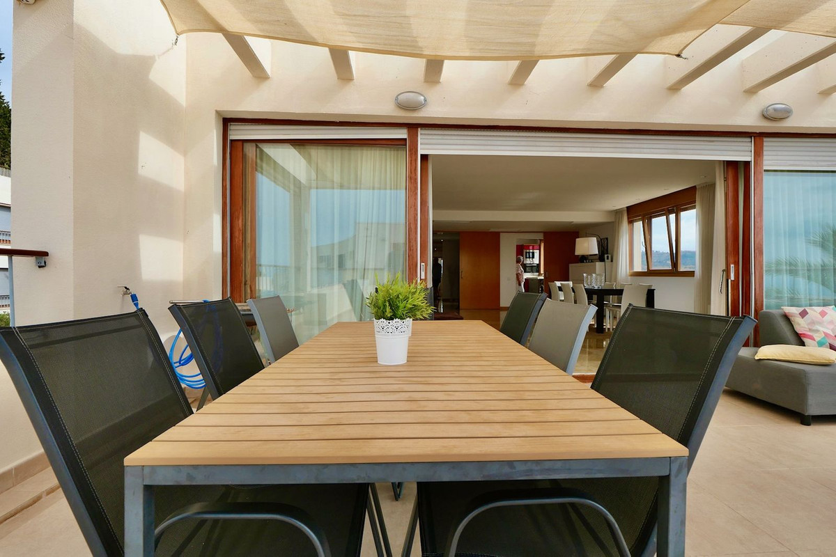 3 Bed Apartment for sale in Altos De Los Monteros Costa Del Sol, Málaga, Spain