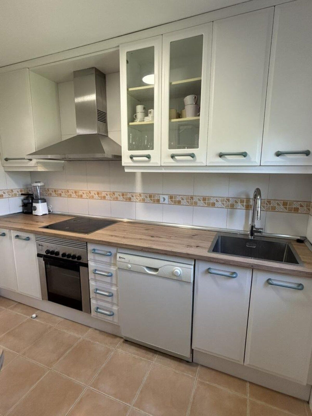 2 Bed Apartment for sale in Marbesa Costa Del Sol, Málaga, Spain