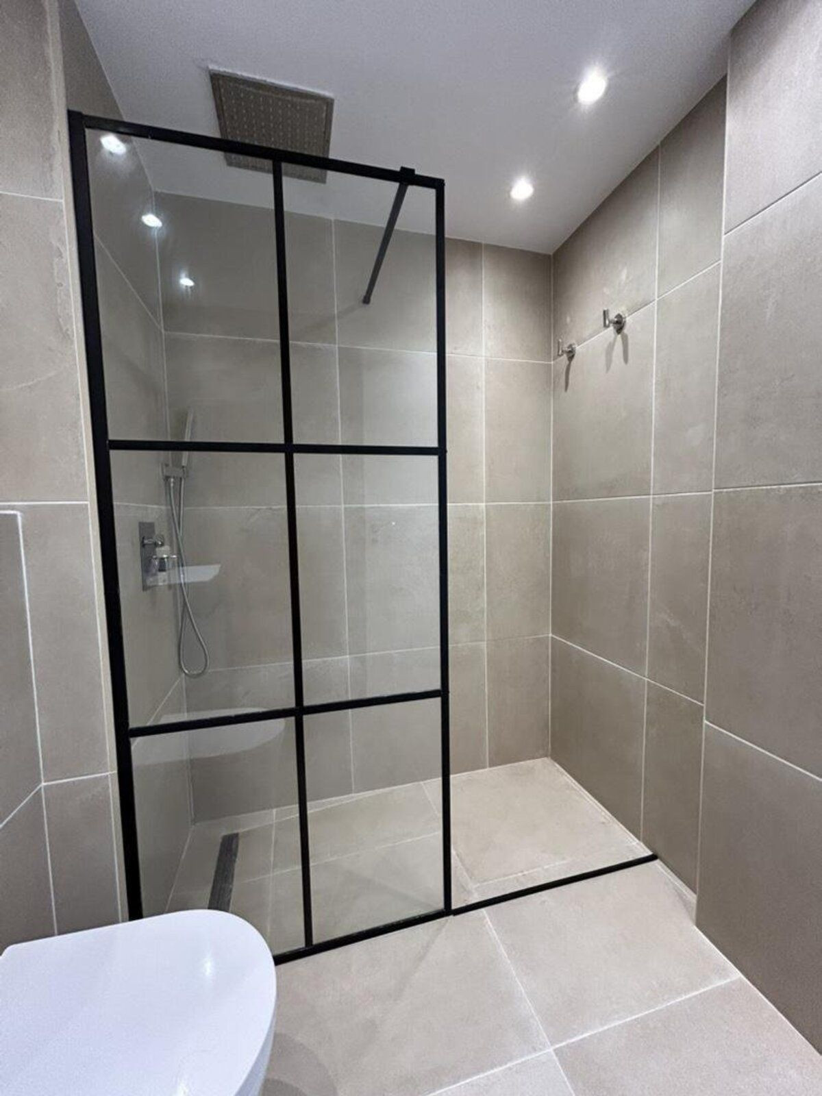 2 Bed Apartment for sale in Marbesa Costa Del Sol, Málaga, Spain