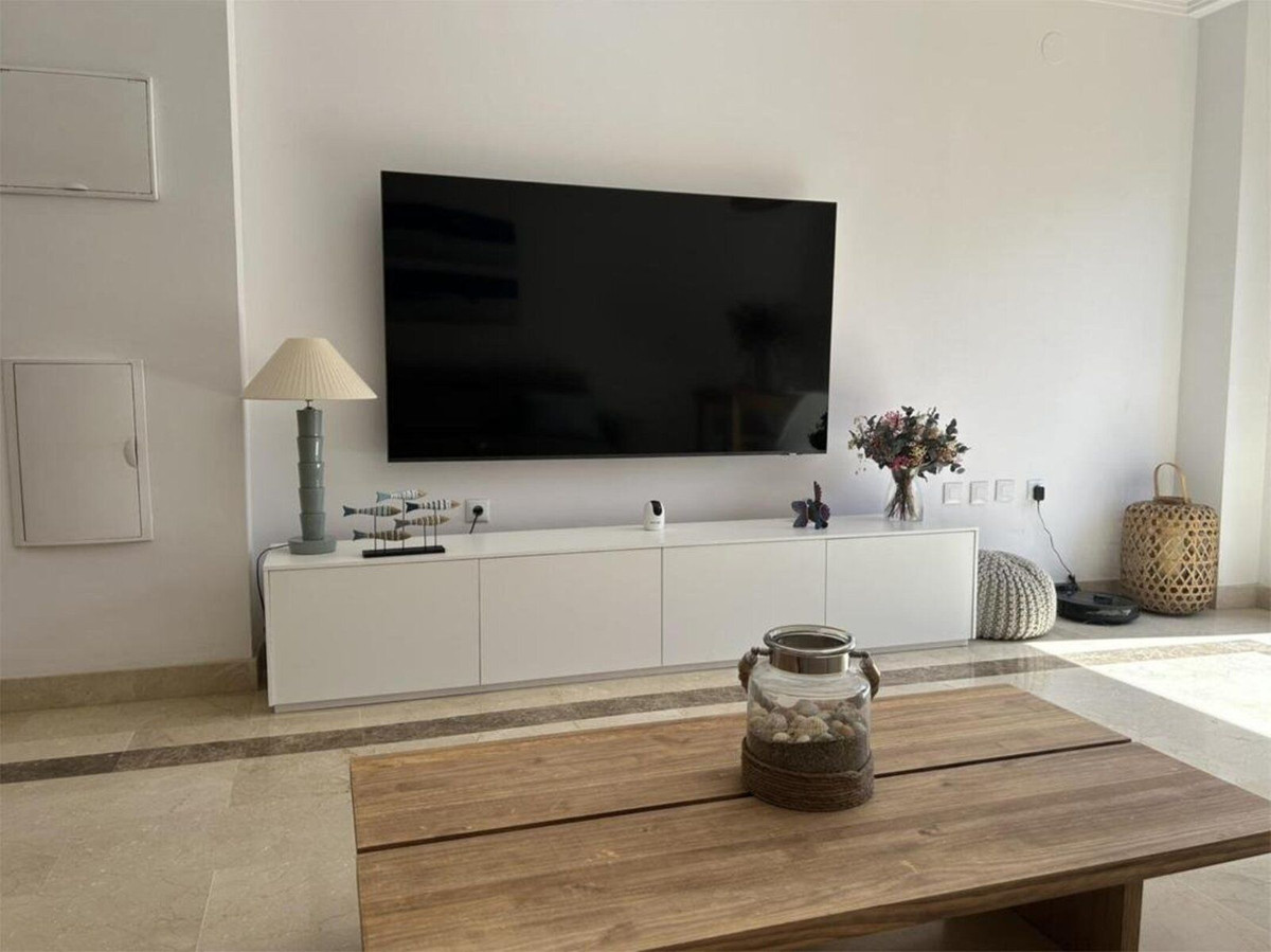 2 Bed Apartment for sale in Marbesa Costa Del Sol, Málaga, Spain