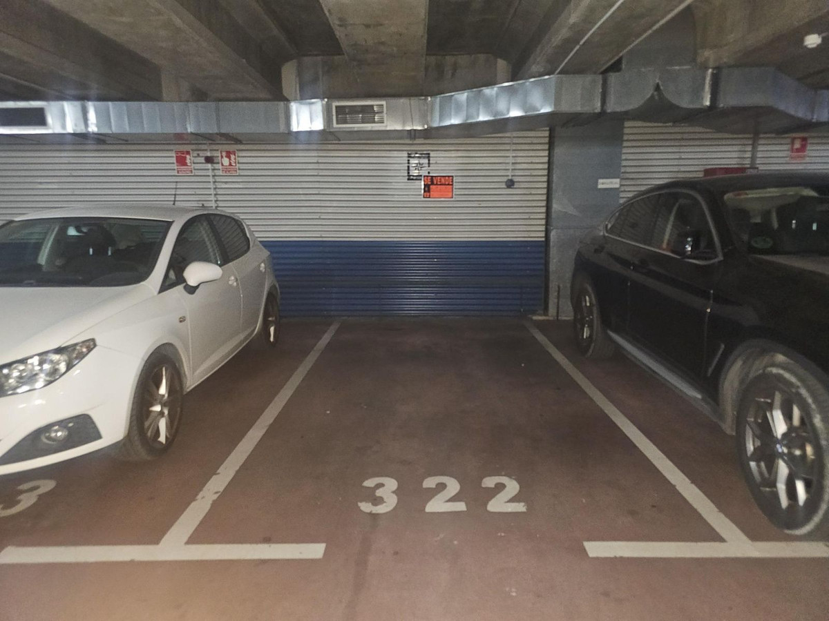Commercial unit for sale in Estepona Costa Del Sol, Málaga, Spain