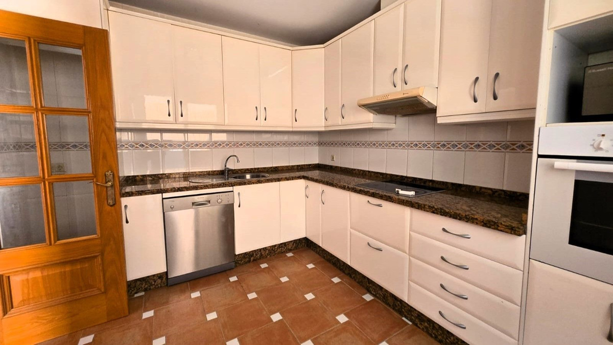 4 Bed Townhouse for sale in La Cala De Mijas Costa Del Sol, Málaga, Spain