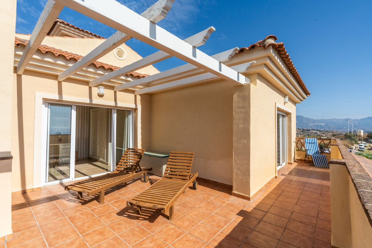 Se vende Villa - Chalet de 4 dormitorios en Costa Del Sol, Málaga, España