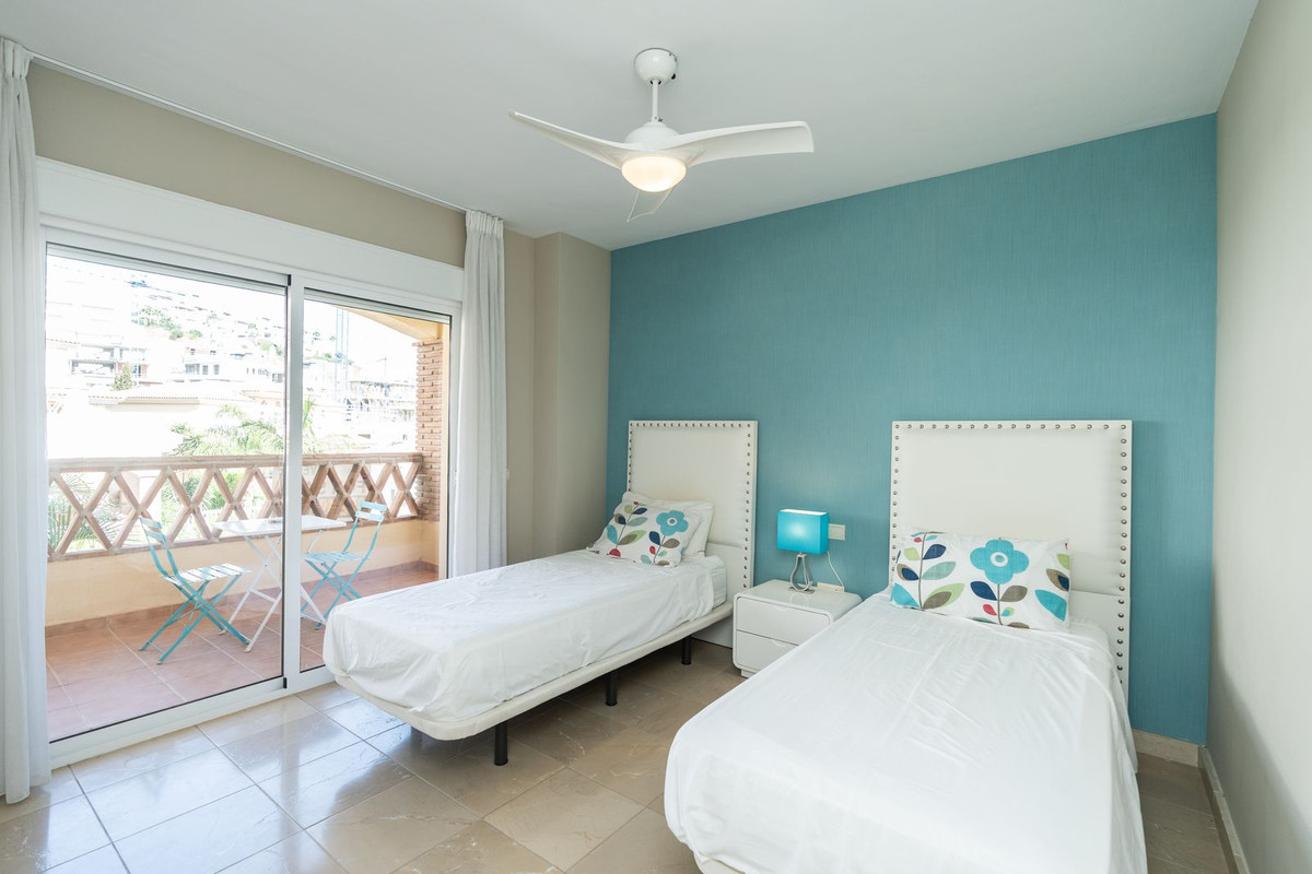 Se vende Villa - Chalet de 4 dormitorios en Costa Del Sol, Málaga, España