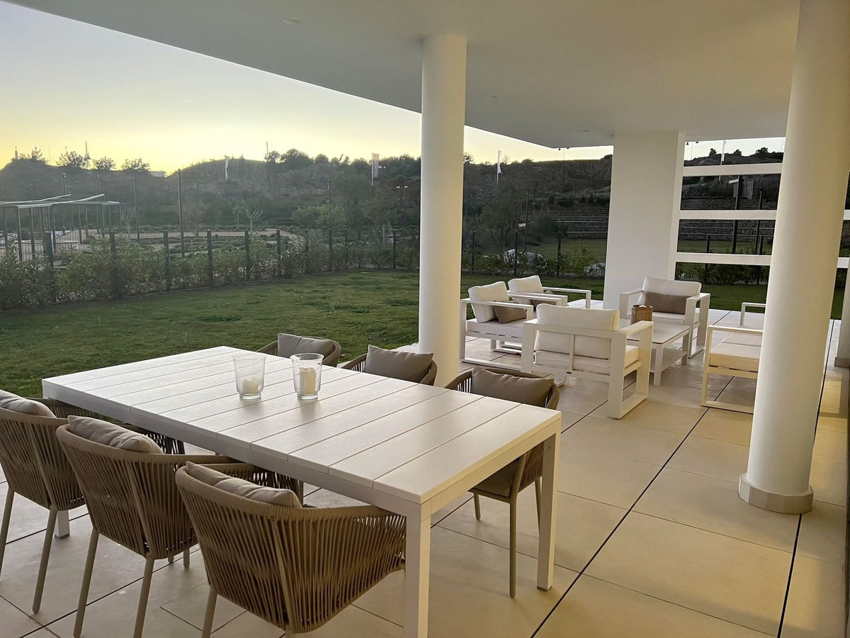 3 Bed Apartment for sale in Fuengirola Costa Del Sol, Málaga, Spain