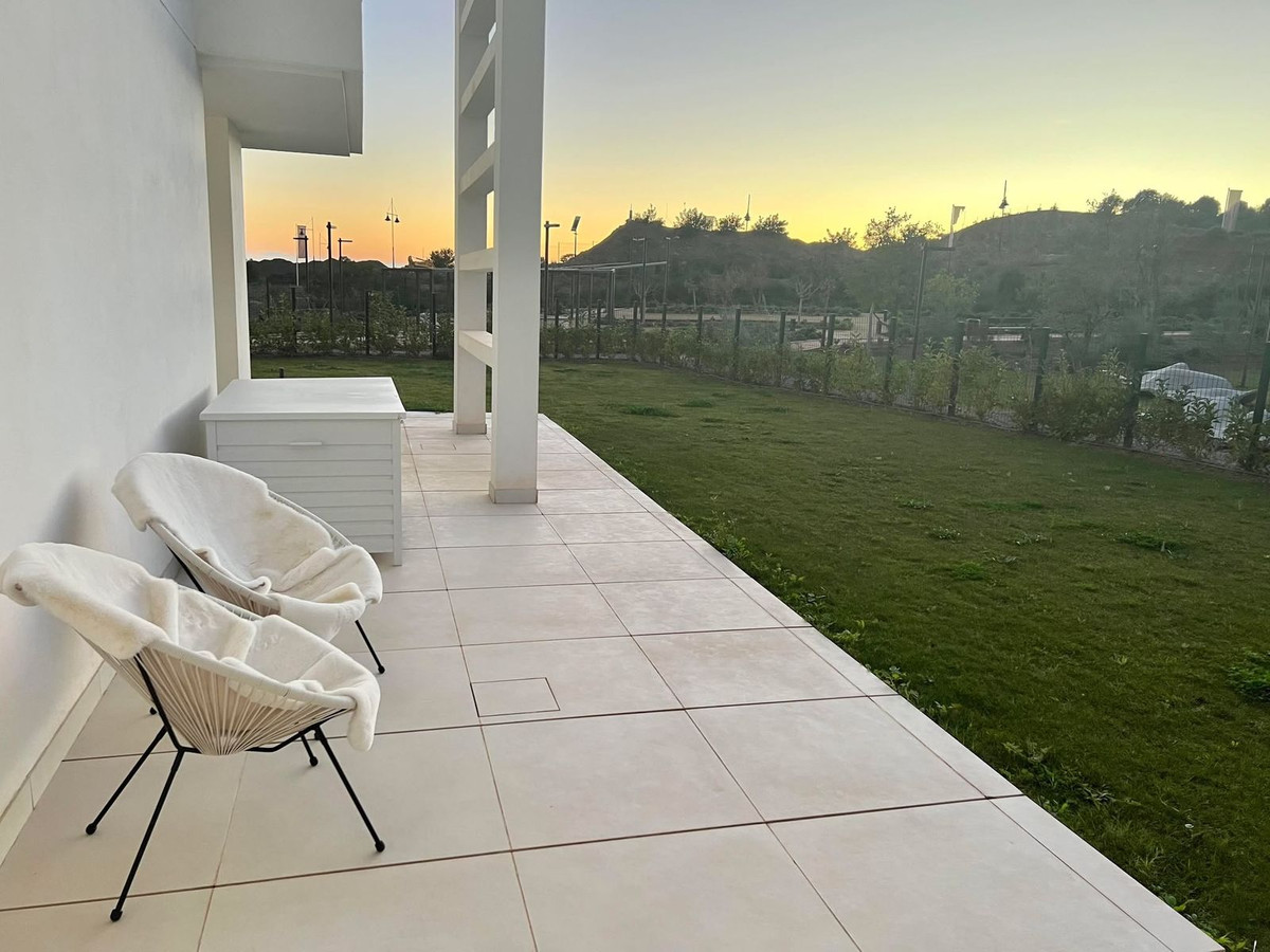 3 Bed Apartment for sale in Fuengirola Costa Del Sol, Málaga, Spain