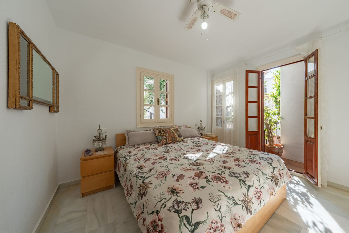 Se vende Apartamento Planta Baja de 3 dormitorios en Costa Del Sol, Málaga, España