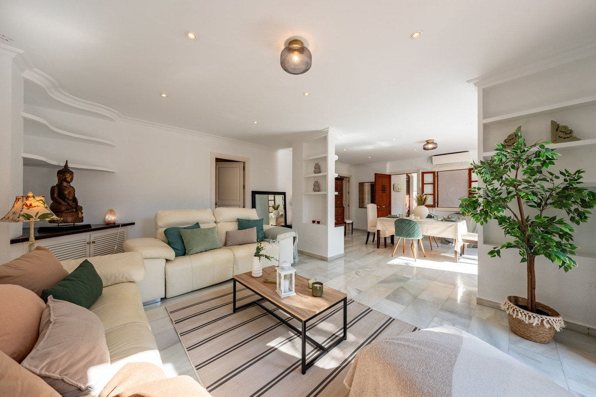 Se vende Apartamento Planta Baja de 3 dormitorios en Costa Del Sol, Málaga, España