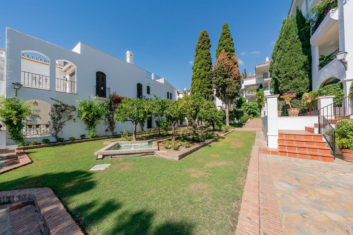 Se vende Apartamento Planta Baja de 3 dormitorios en Costa Del Sol, Málaga, España