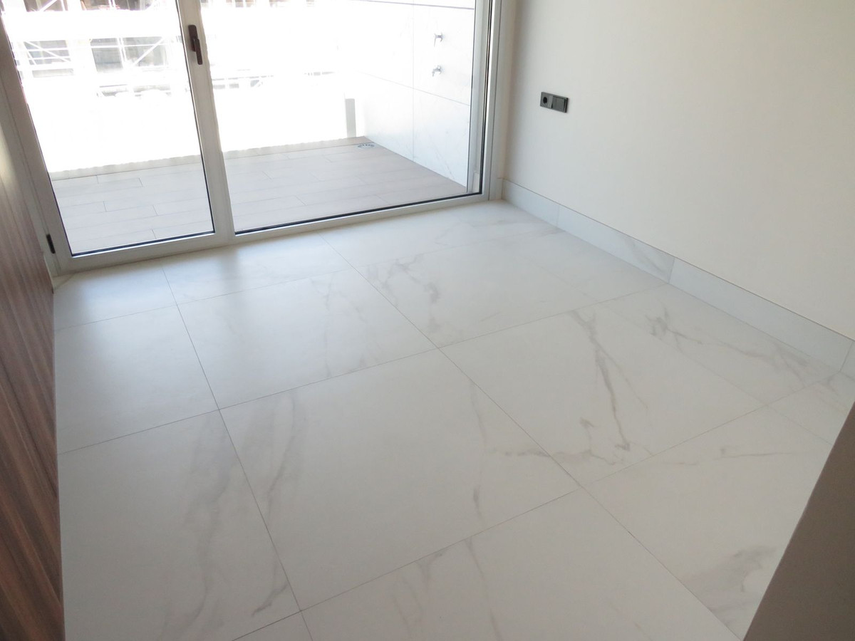 3 Bed Apartment for sale in San Pedro De Alcántara Costa Del Sol, Málaga, Spain