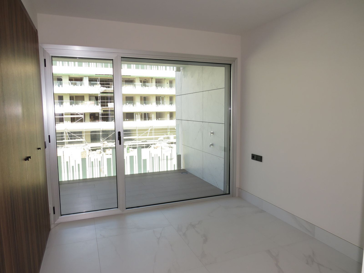 3 Bed Apartment for sale in San Pedro De Alcántara Costa Del Sol, Málaga, Spain