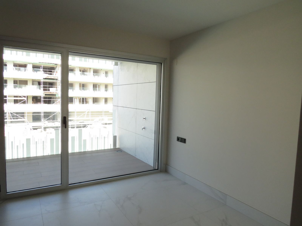 3 Bed Apartment for sale in San Pedro De Alcántara Costa Del Sol, Málaga, Spain