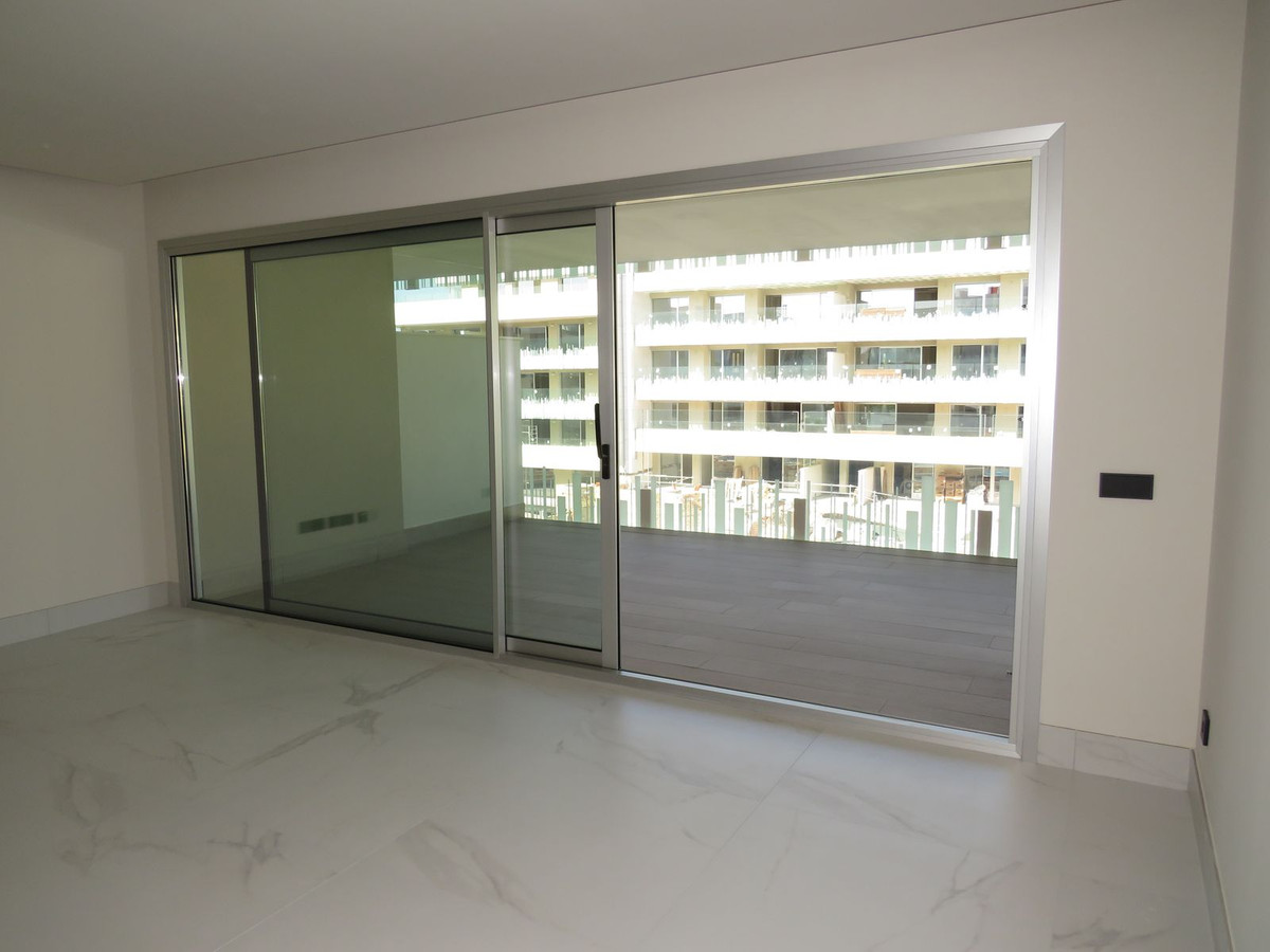 3 Bed Apartment for sale in San Pedro De Alcántara Costa Del Sol, Málaga, Spain