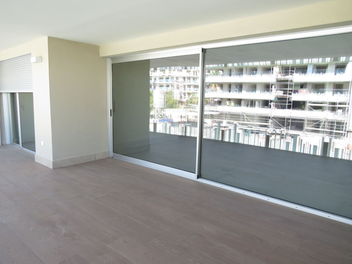3 Bed Apartment for sale in San Pedro De Alcántara Costa Del Sol, Málaga, Spain