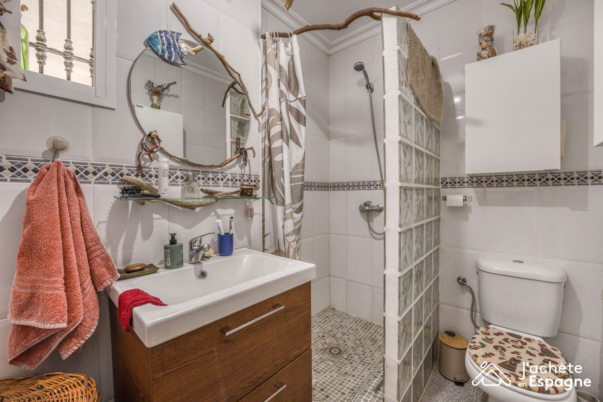 Se vende Villa - Chalet de 4 dormitorios en Costa Del Sol East, Málaga, España