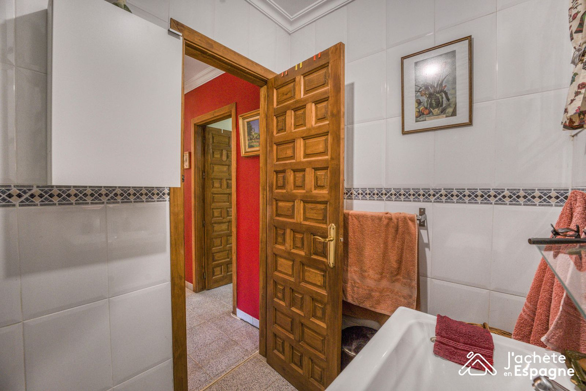 Se vende Villa - Chalet de 4 dormitorios en Costa Del Sol East, Málaga, España