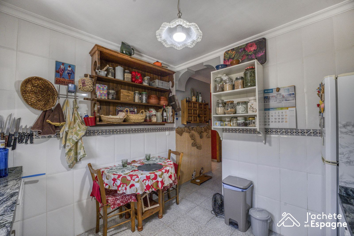 Se vende Villa - Chalet de 4 dormitorios en Costa Del Sol East, Málaga, España