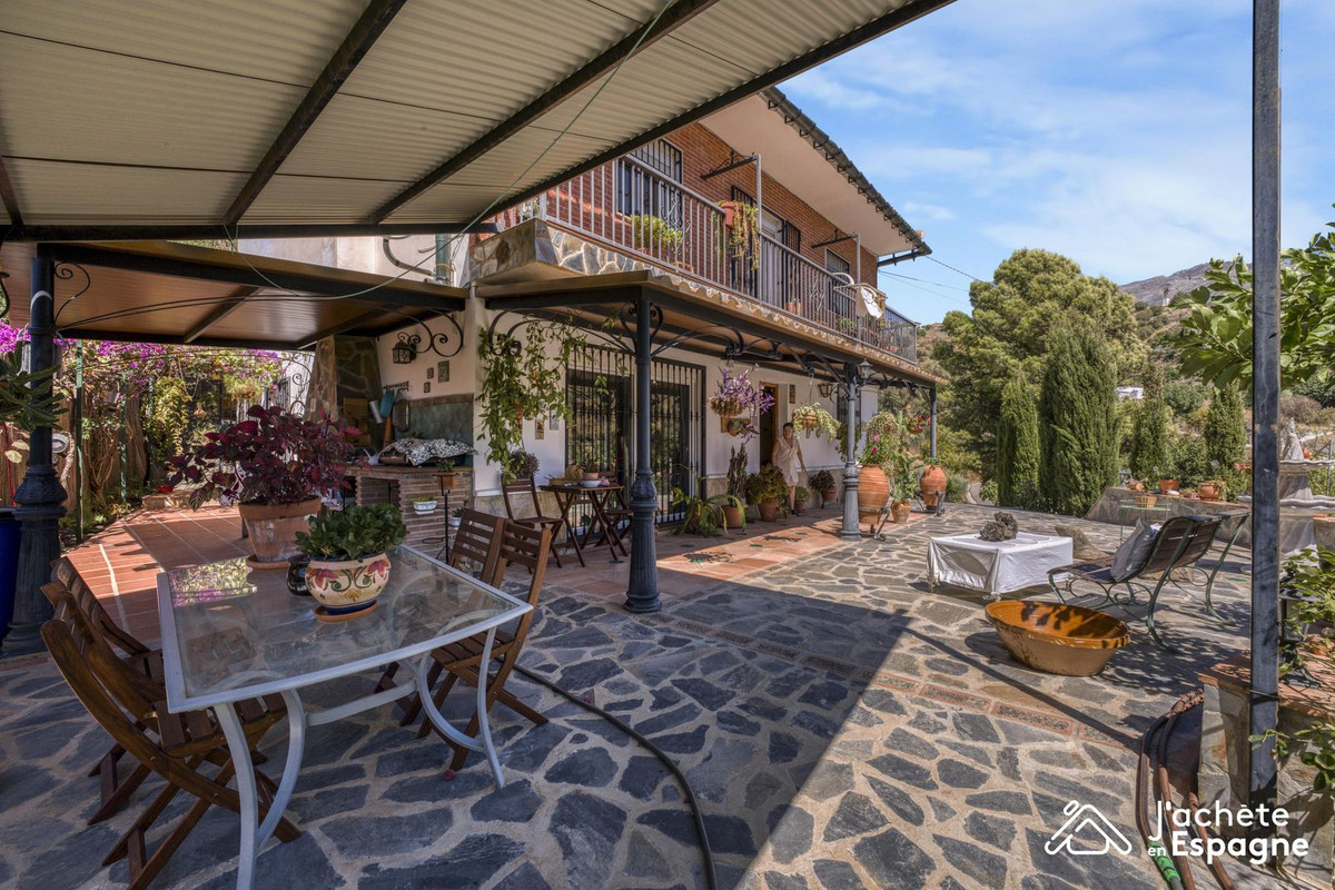 Se vende Villa - Chalet de 4 dormitorios en Costa Del Sol East, Málaga, España