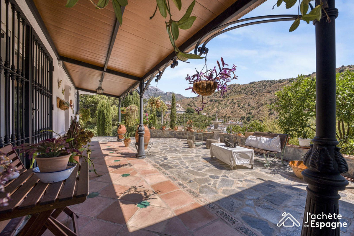 Se vende Villa - Chalet de 4 dormitorios en Costa Del Sol East, Málaga, España