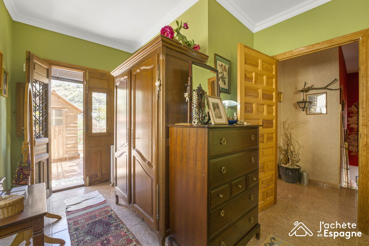 Se vende Villa - Chalet de 4 dormitorios en Costa Del Sol East, Málaga, España