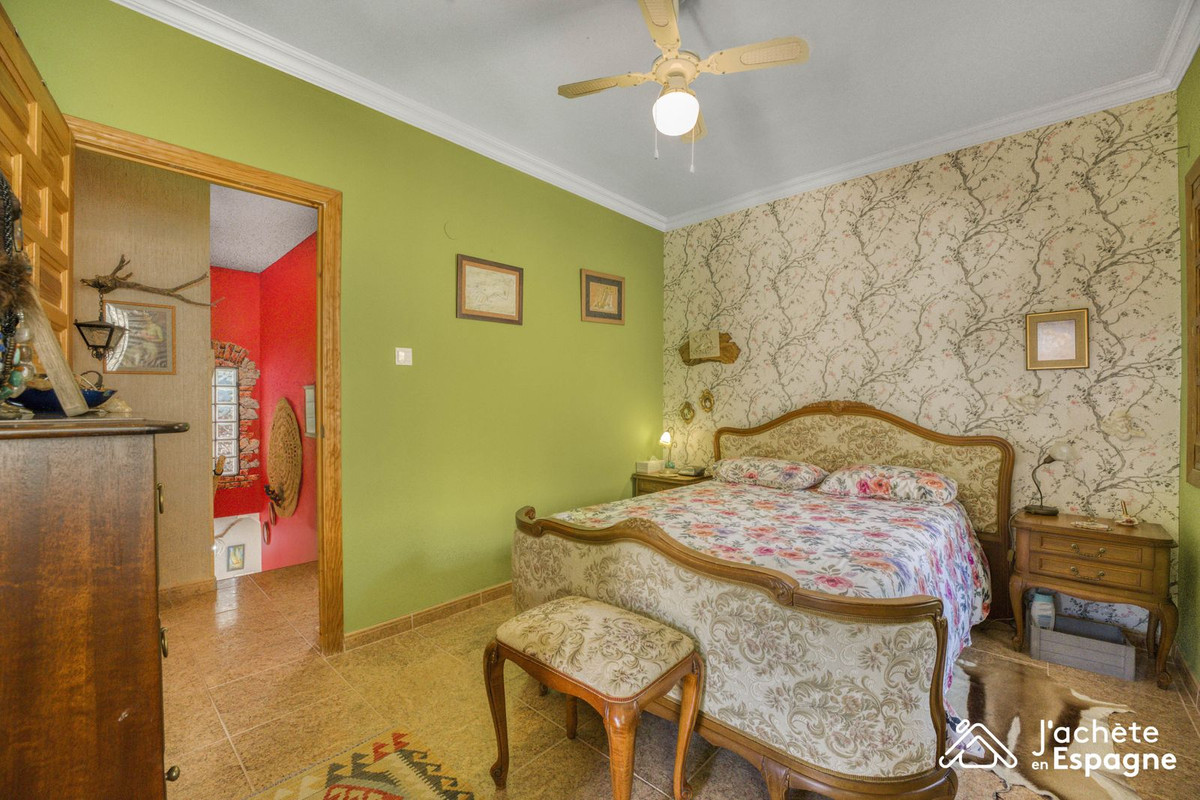 Se vende Villa - Chalet de 4 dormitorios en Costa Del Sol East, Málaga, España