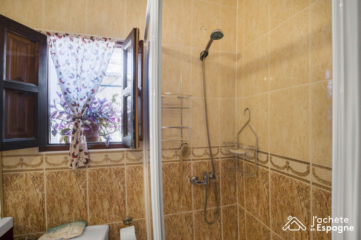 Se vende Villa - Chalet de 4 dormitorios en Costa Del Sol East, Málaga, España
