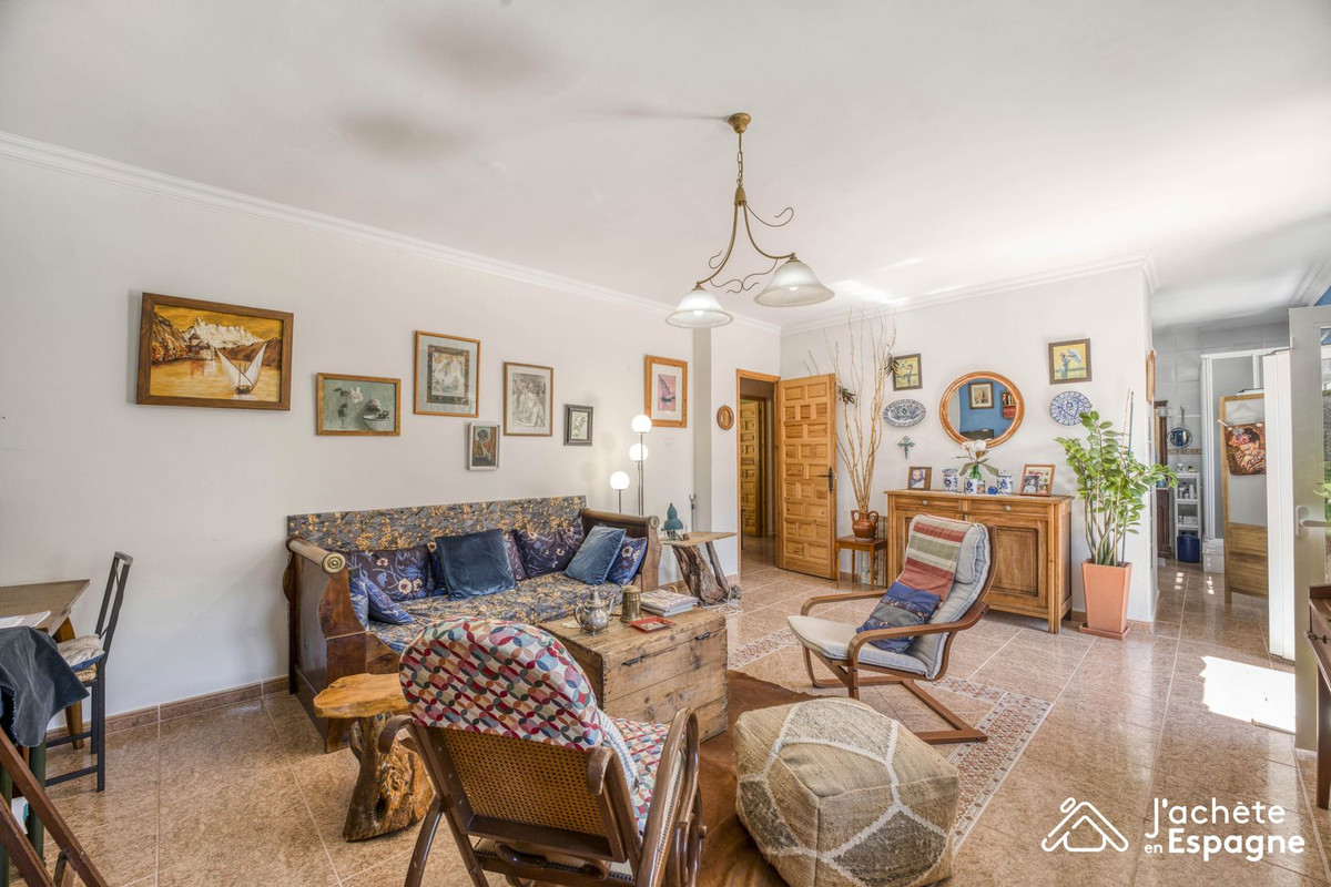 Se vende Villa - Chalet de 4 dormitorios en Costa Del Sol East, Málaga, España