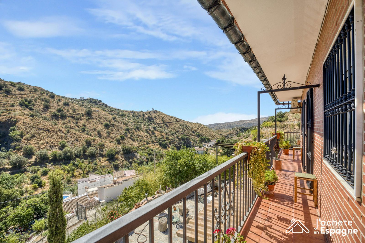 Se vende Villa - Chalet de 4 dormitorios en Costa Del Sol East, Málaga, España