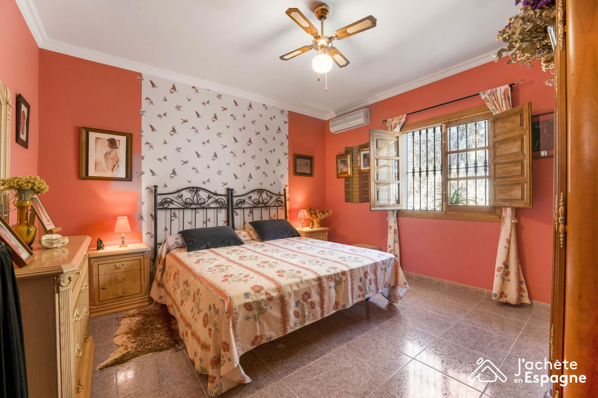 Se vende Villa - Chalet de 4 dormitorios en Costa Del Sol East, Málaga, España