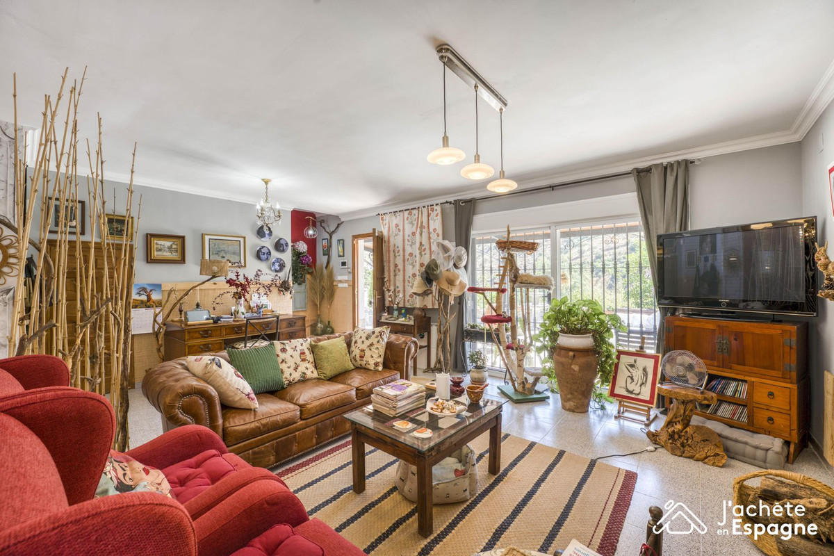 Se vende Villa - Chalet de 4 dormitorios en Costa Del Sol East, Málaga, España