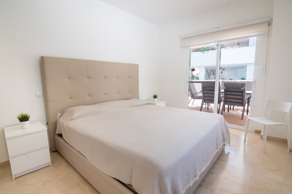 3 Bed Apartment for sale in Estepona Costa Del Sol, Málaga, Spain