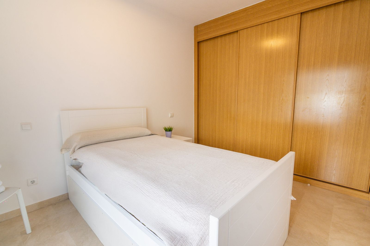 3 Bed Apartment for sale in Estepona Costa Del Sol, Málaga, Spain