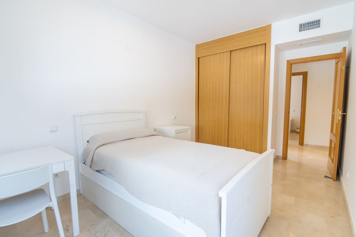3 Bed Apartment for sale in Estepona Costa Del Sol, Málaga, Spain