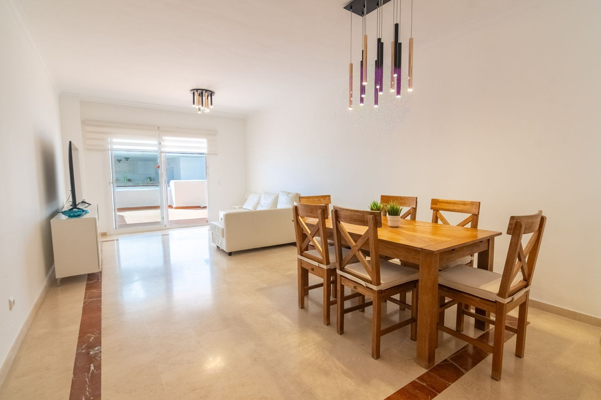 3 Bed Apartment for sale in Estepona Costa Del Sol, Málaga, Spain