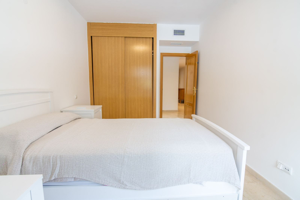 3 Bed Apartment for sale in Estepona Costa Del Sol, Málaga, Spain