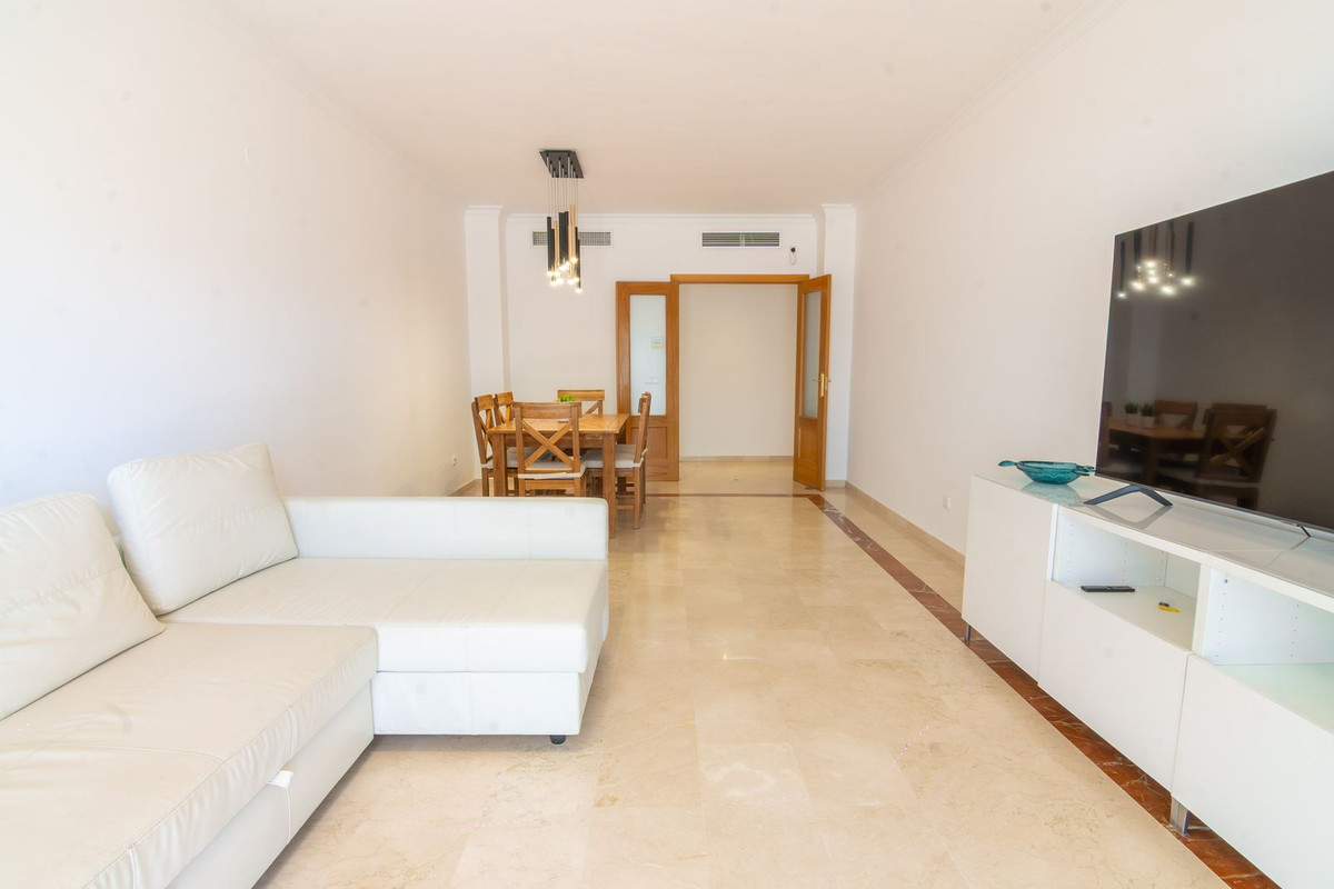 3 Bed Apartment for sale in Estepona Costa Del Sol, Málaga, Spain