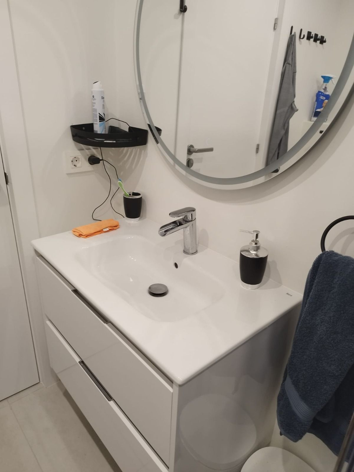 3 Bed Townhouse for sale in Estepona Costa Del Sol, Málaga, Spain