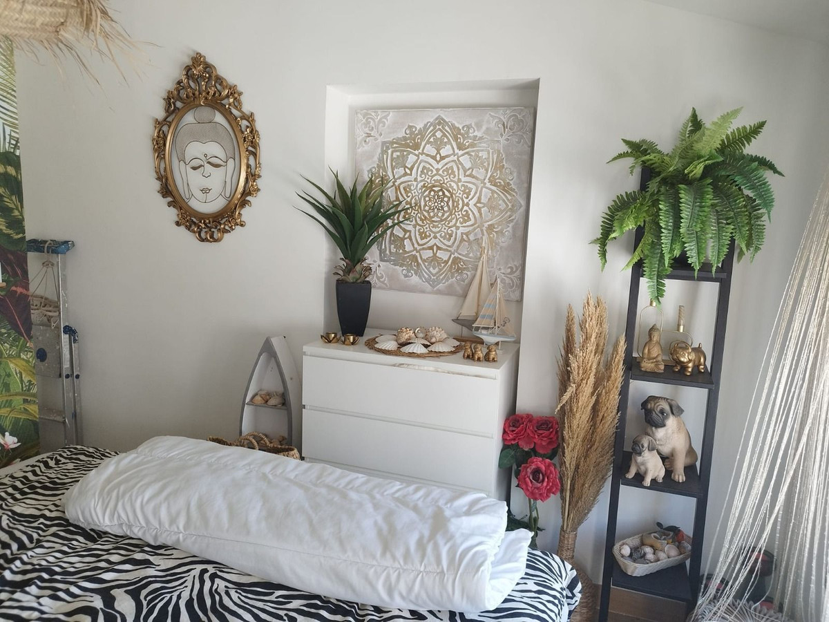 3 Bed Townhouse for sale in Estepona Costa Del Sol, Málaga, Spain