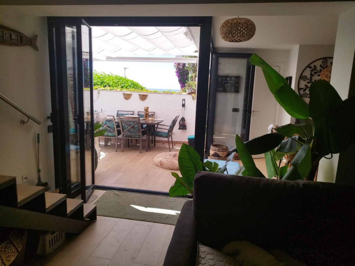 3 Bed Townhouse for sale in Estepona Costa Del Sol, Málaga, Spain