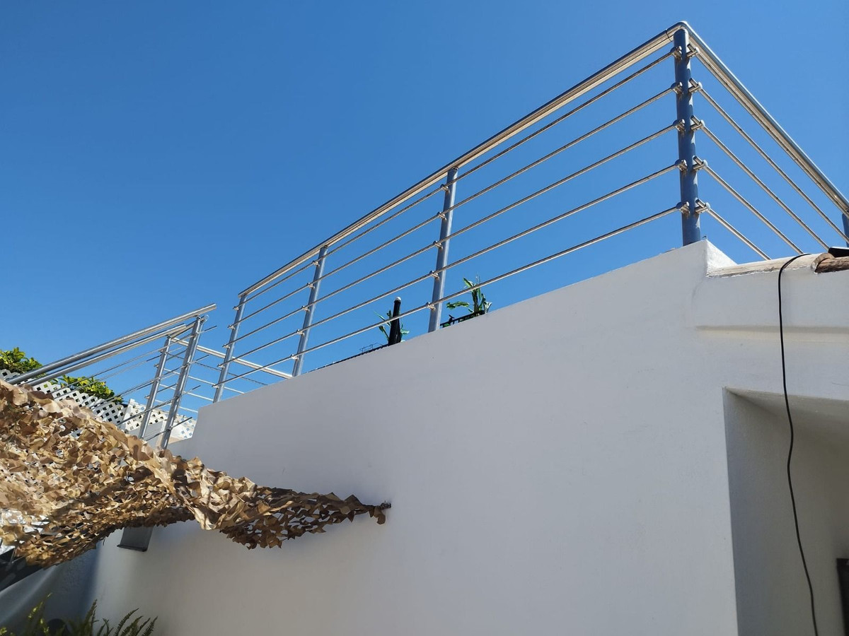3 Bed Townhouse for sale in Estepona Costa Del Sol, Málaga, Spain