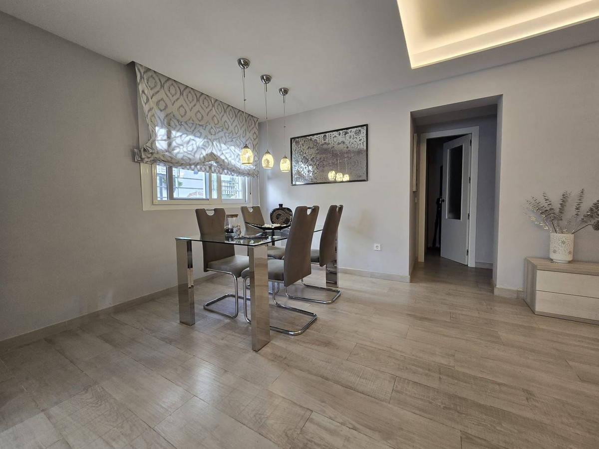 Se vende Apartamento Planta Baja de 2 dormitorios en Costa Del Sol, Málaga, España
