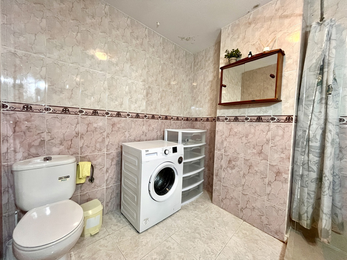 5 Bed Commercial unit for sale in San Miguel De Salinas Costa Blanca, Alicante, Spain