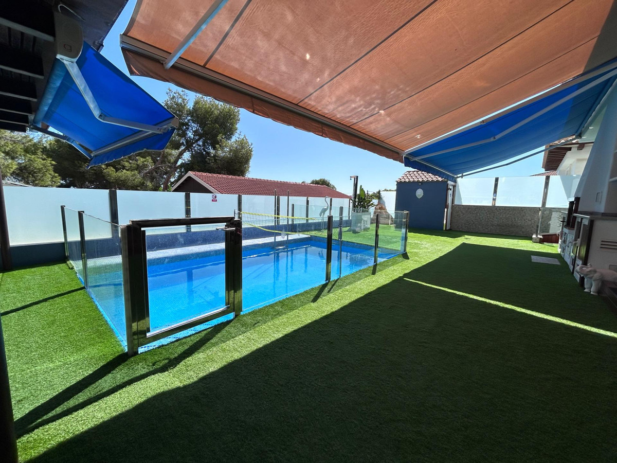 3 Bed Townhouse for sale in Orihuela Costa Costa Blanca, Alicante, Spain