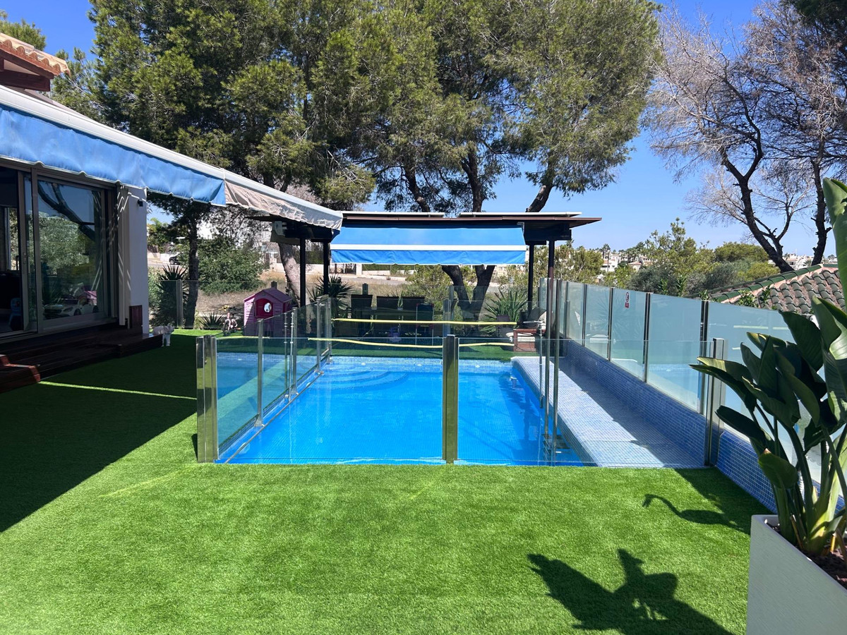 3 Bed Townhouse for sale in Orihuela Costa Costa Blanca, Alicante, Spain