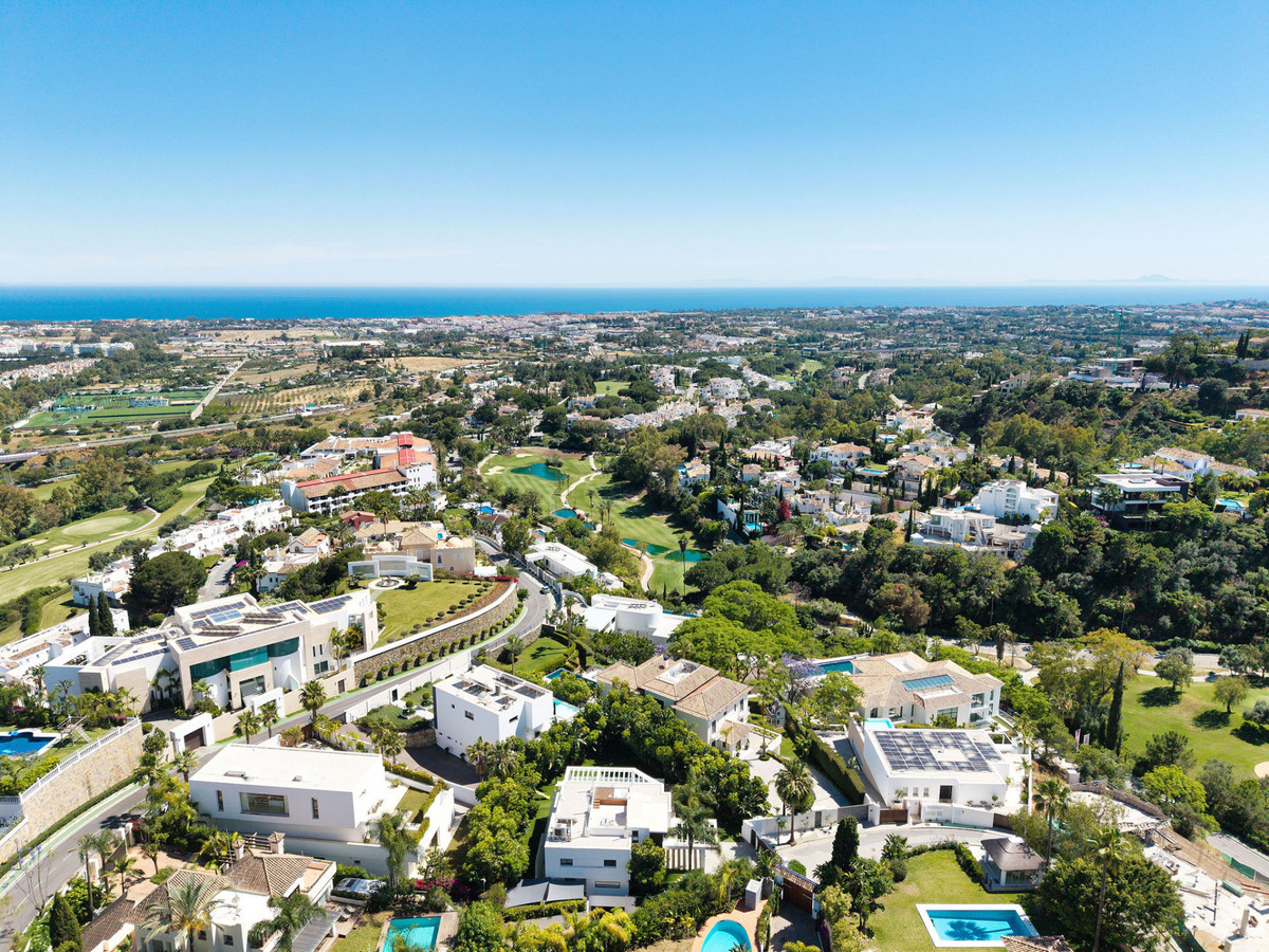 Se vende Villa - Chalet de 5 dormitorios en Costa Del Sol, Málaga, España