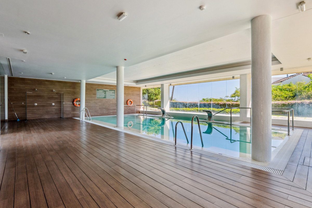 Se vende Apartamento Planta Media de 2 dormitorios en Costa Del Sol, Málaga, España
