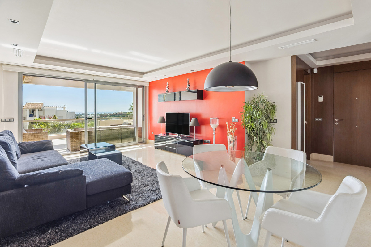 Se vende Apartamento Planta Media de 2 dormitorios en Costa Del Sol, Málaga, España