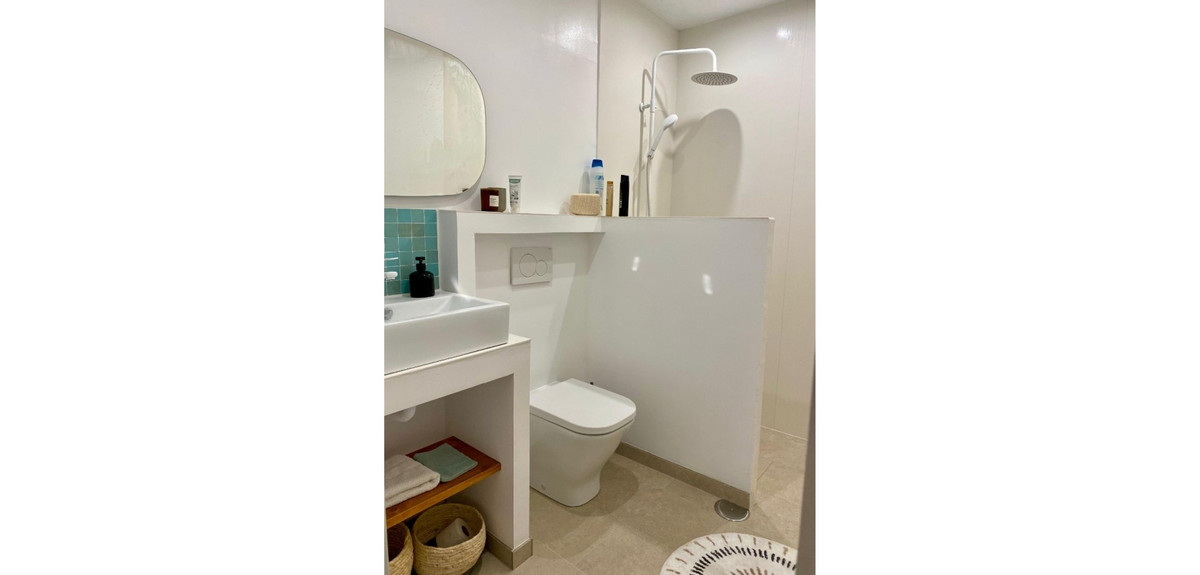 Se vende Bungalow de 2 dormitorios en Costa Blanca, Alicante, España